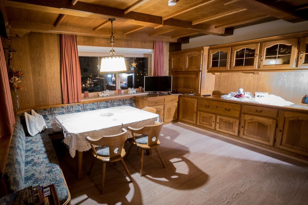 Apartamento Haus Schennach Mayrhofen Habitación foto